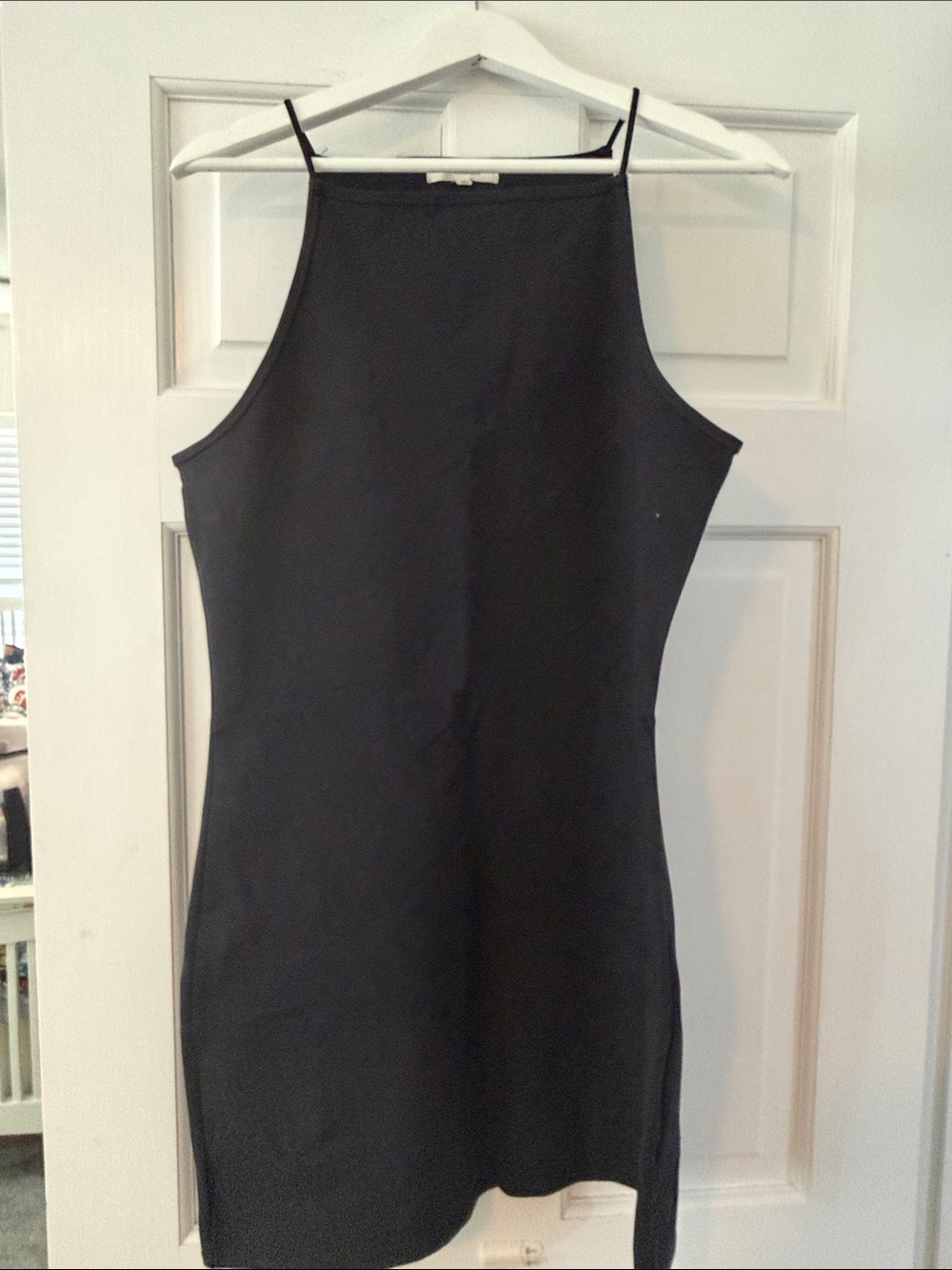 No comment Sleek Black Halter-Style Women's Dress